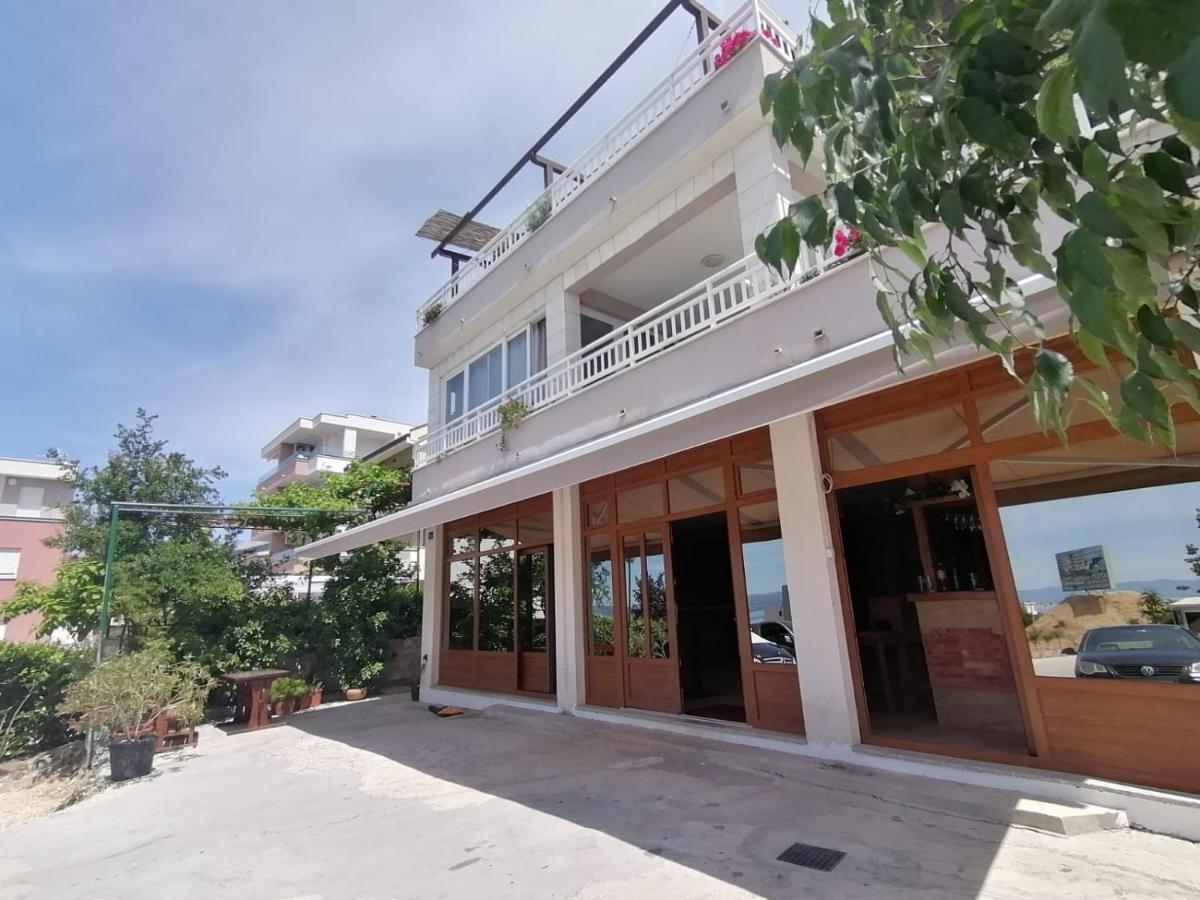 Apartments Kurilj Makarska Eksteriør billede