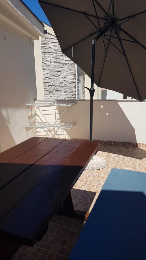 Apartments Kurilj Makarska Eksteriør billede