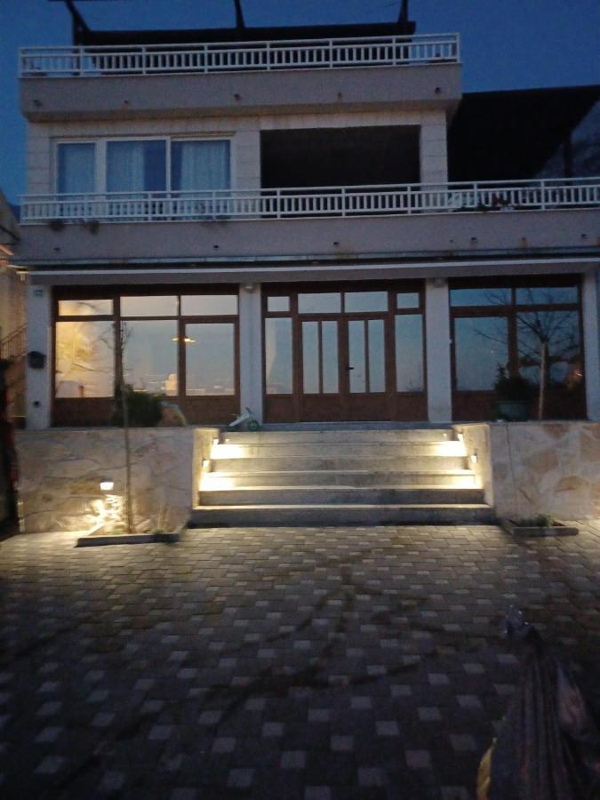 Apartments Kurilj Makarska Eksteriør billede
