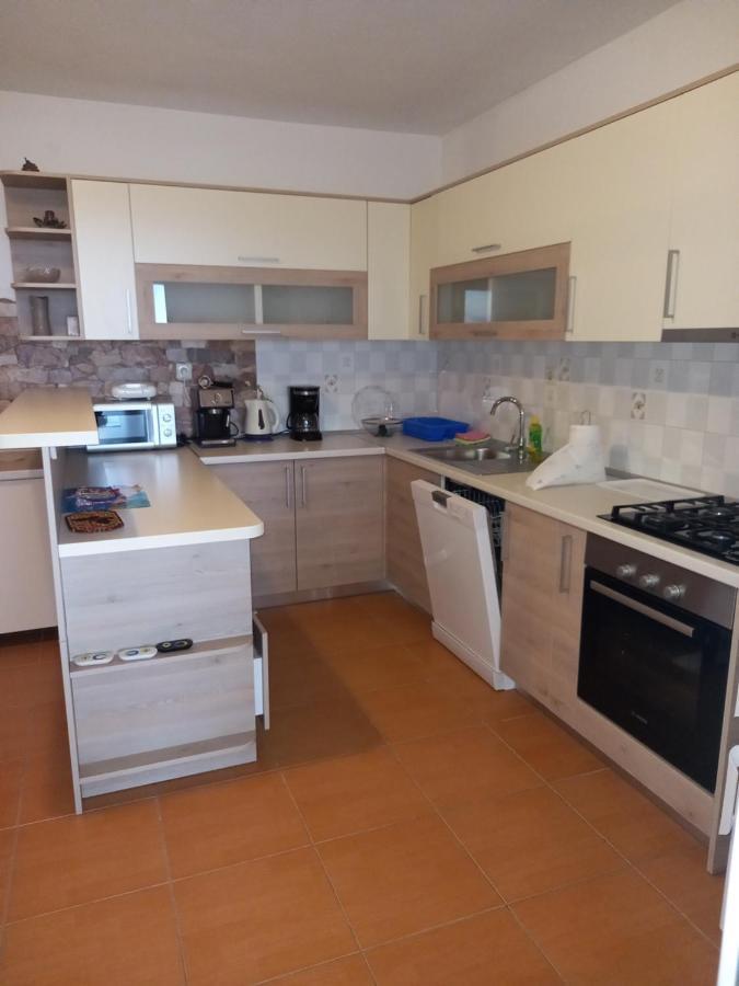 Apartments Kurilj Makarska Eksteriør billede