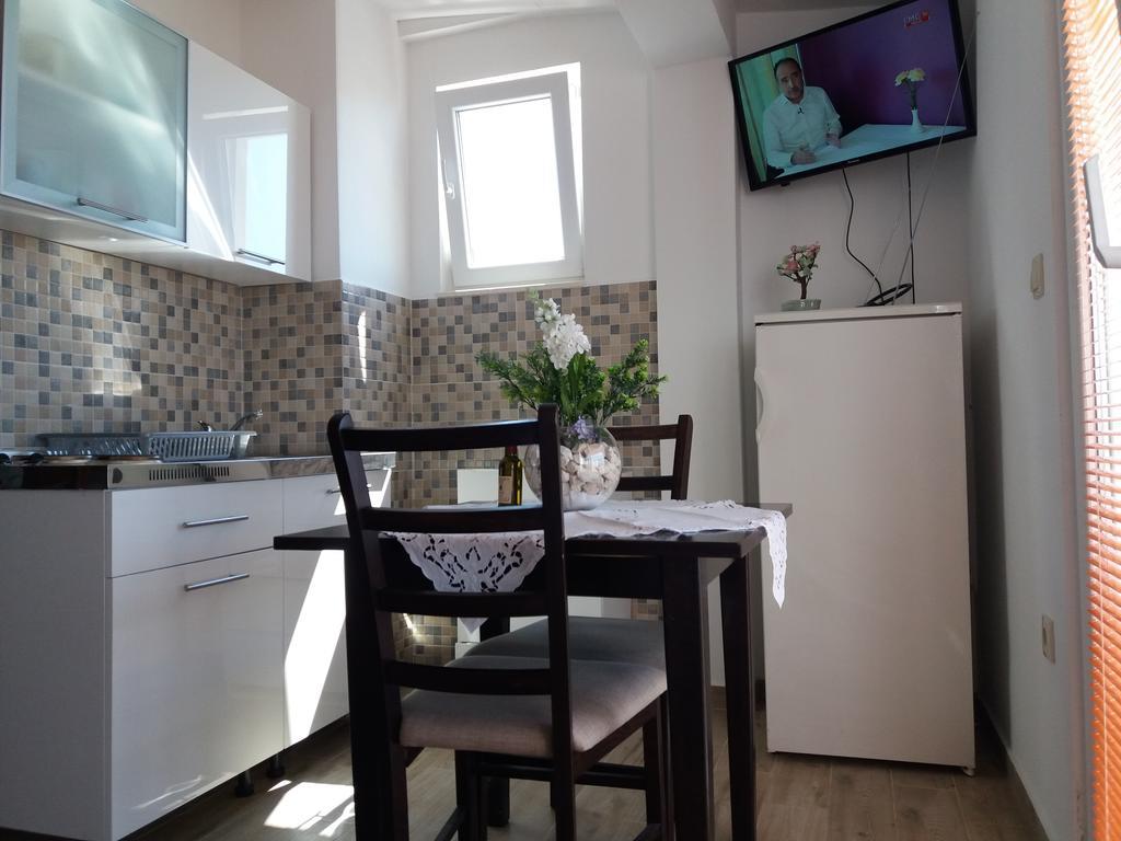 Apartments Kurilj Makarska Eksteriør billede
